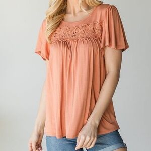 Desert Crochet Trim Accent Short Sleeve Top - NEW WITH TAG